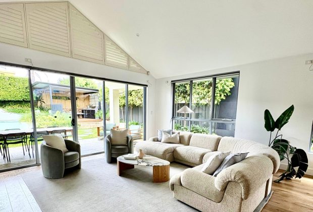 WhatsApp Image 2025-12-30 at 00.52.25